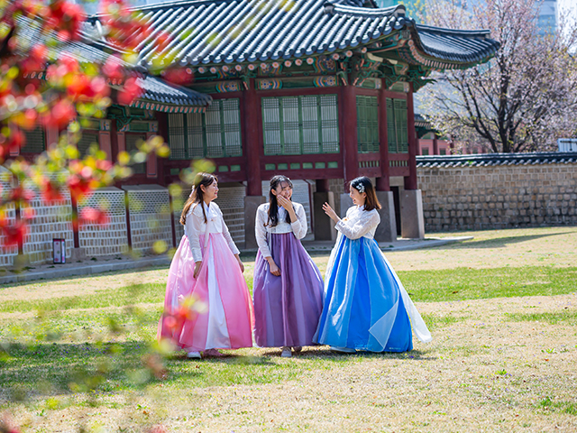 20240729105553_15NmOKZy.jpg_carousel_화곡동한복대여_모드니한복,화곡동한복,까치산역한복대여,강서구한복대여,등촌동한복,개화동한복,과해동한복,오곡동한복,오쇠동한복,가양동한복
